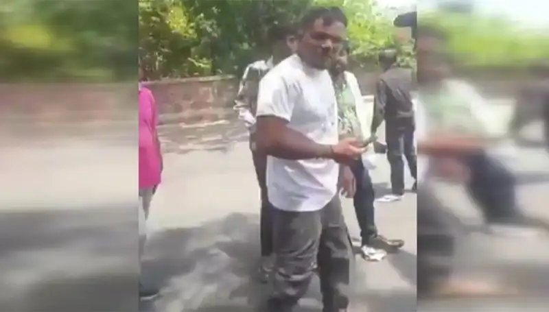11A Koltuğundaki Yolcunun Korku Dolu Anları: "Biri Beni Yakaladı"