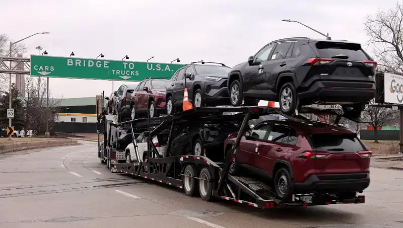 Toyota’dan ABD Pazarında Hibrit Araç Devrimi: Yeni Strateji Açıklandı