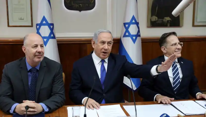 Tel Aviv'de Güvenlik Alarmı: İran'ın Balistik Füze Stoku Endişe Yarattı