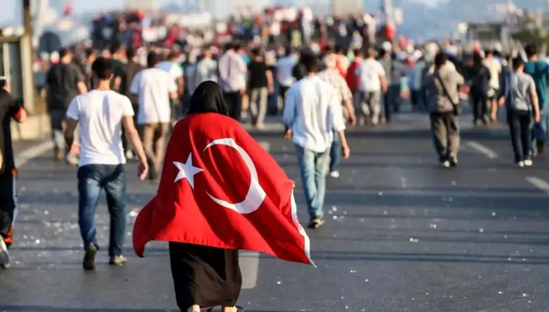 Kabineden 15 Temmuz Mesajları: Birlik ve Beraberliğin Gücü Vurgulandı