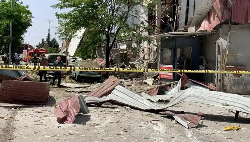 Gaziantep’te Fabrikada Patlama: Yaralılar ve Olayın Ardındaki Gizem