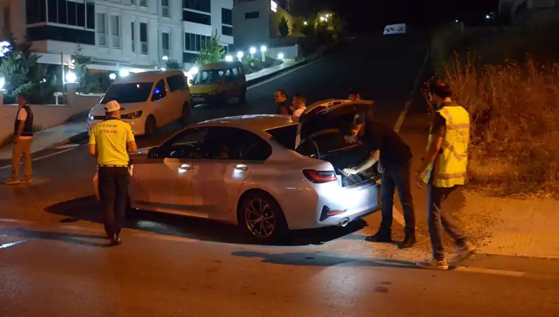 Edirne'de Denetimlerden Kaçanlar Gözaltına Alındı, Tedbirler Artırılıyor