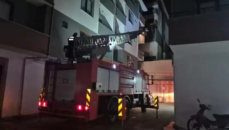 Küçük Çocuğun Uyuması Mahallede Şok Etkisi Yarattı