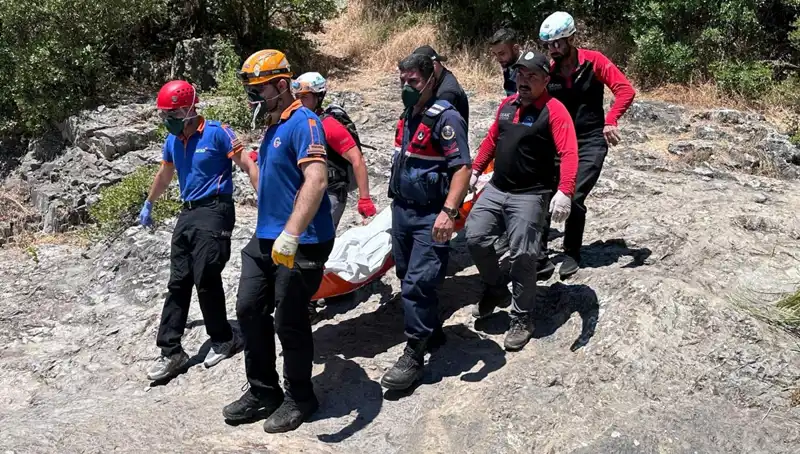 Kayalıkların Arasında Sır Ölüm: Bilinmeyenlerin Ardındaki Gizem
