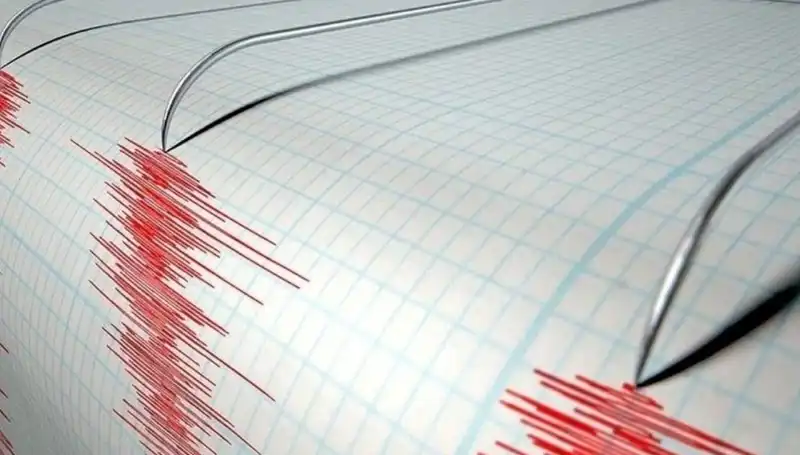 Sındırgı'da 4,2 Büyüklüğünde Deprem: Vatandaşlar Tedirgin Oldu