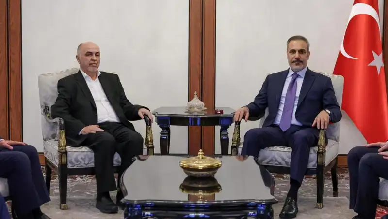 Dışişleri Bakanı Hakan Fidan'ın Hamas Heyeti ile Gizemli Görüşmesi