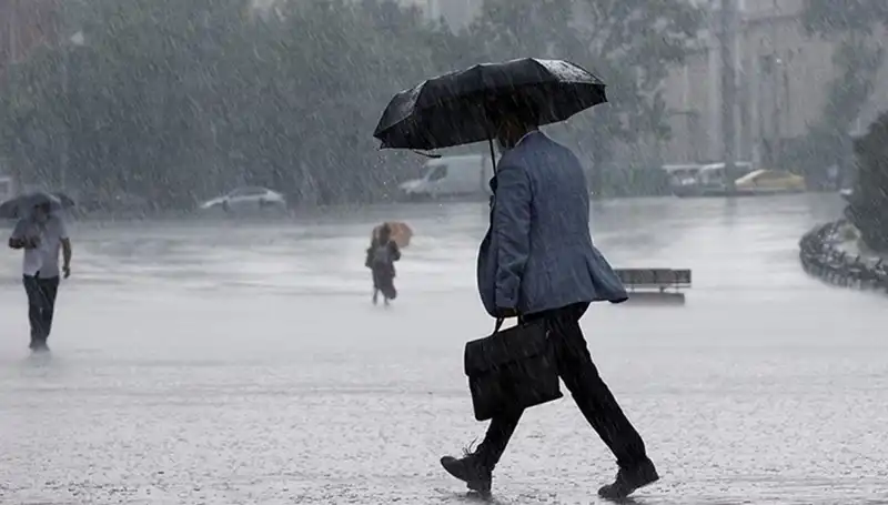 Meteoroloji Uyardı: Yağışlar Türkiye’yi Etkisi Altına Alacak