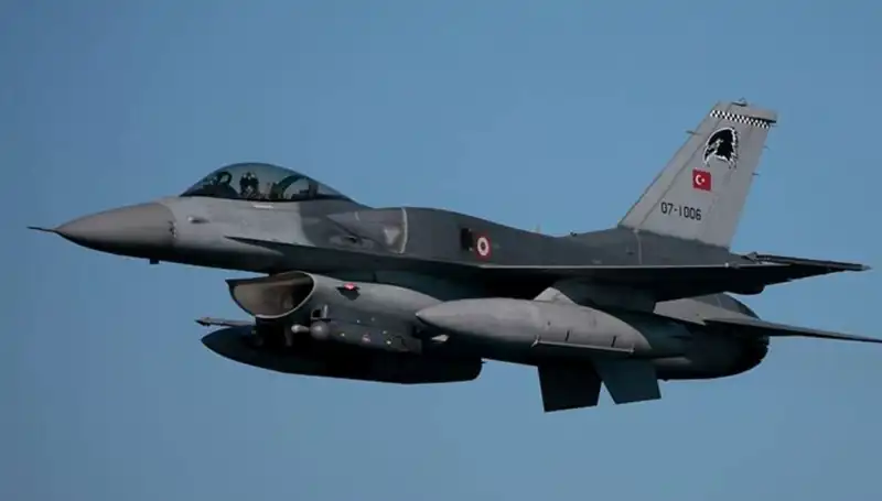 Türk Jetleri, İsrail’i Koruma Görevinde mi? DMM'den Açıklama Geldi