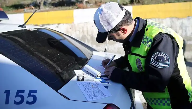 Drift Atan Sürücüye Ödül Gibi Cezayı Kesen Cezaevi İnfazı