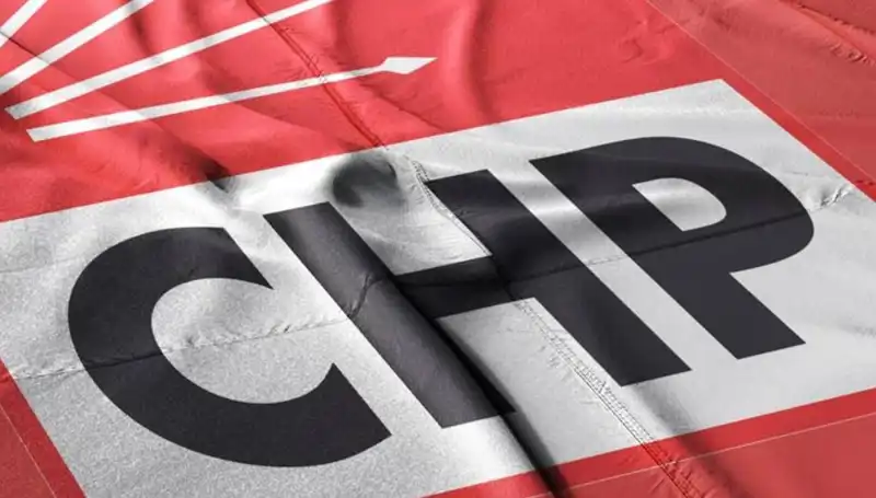 CHP'li Bayrampaşa Belediye Meclis Üyesi Murat Salman, Parti Üyeliğinden İstifa Etti