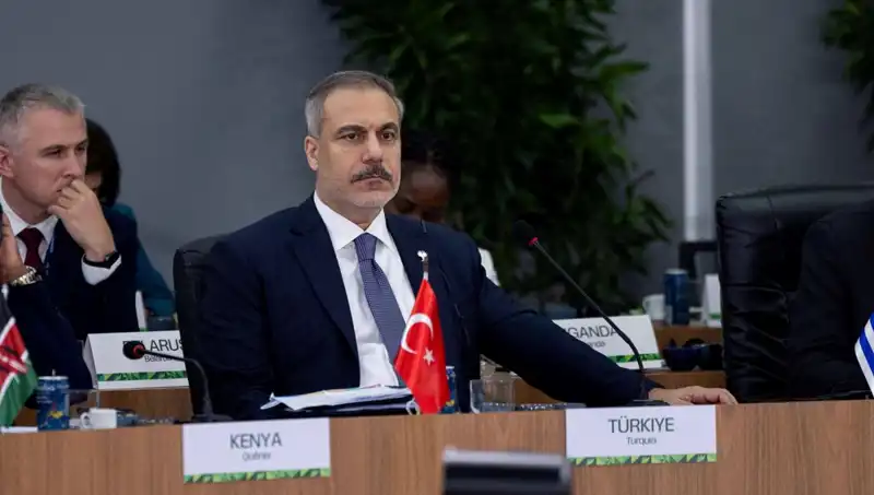 Yapay Zekanın Geleceği: BRICS Zirvesinde Bakan Fidan'dan Çarpıcı Uyarı