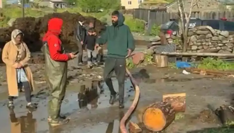 Ardahan’da Yağmur Alarmı: Sağanaklar Sel Felaketine Neden Oldu!