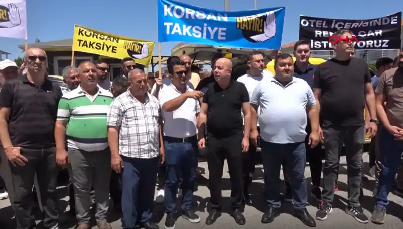 Belek’te Taksiciler Kontak Kapatma Eylemiyle Ses Getirdi