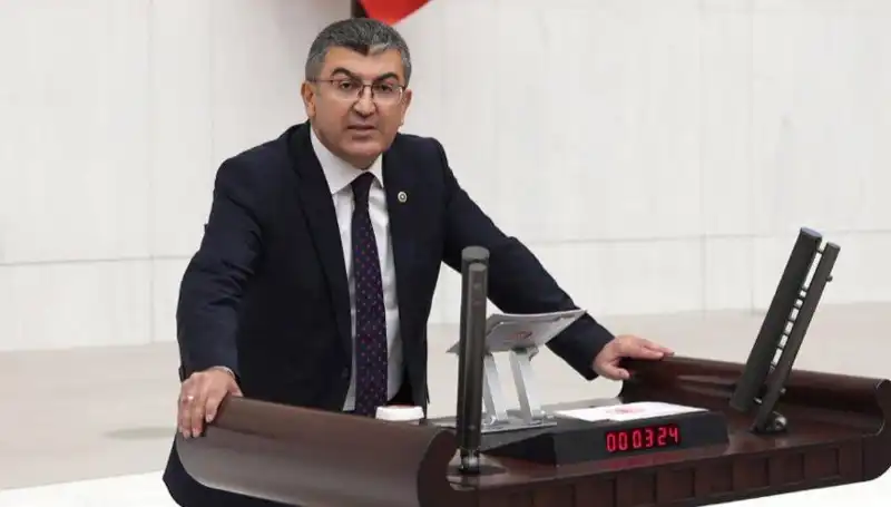 Gelecek Partisi’nde Şok İstifa: Hasan Ekici Sürpriz Gelişmeler Yaşanıyor