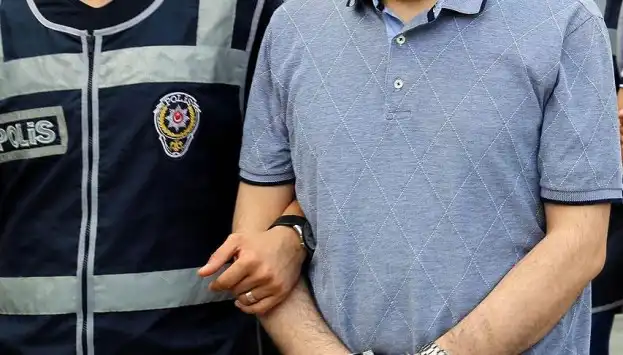 Firari FETÖ Hükümlüsü Eski Astsubay Türkiye'de Yakalandı!