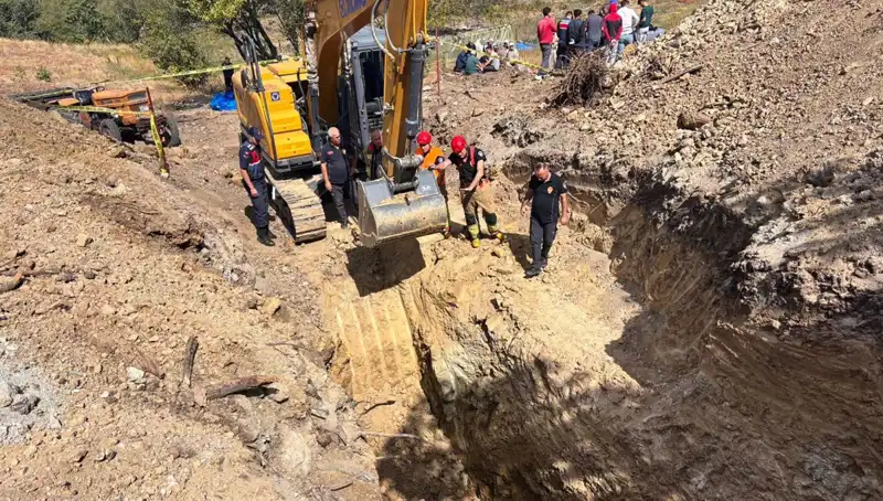 Manisa’da Havuz Kazısı Faciaya Yol Açtı: İki Kişi Hayatını Kaybetti
