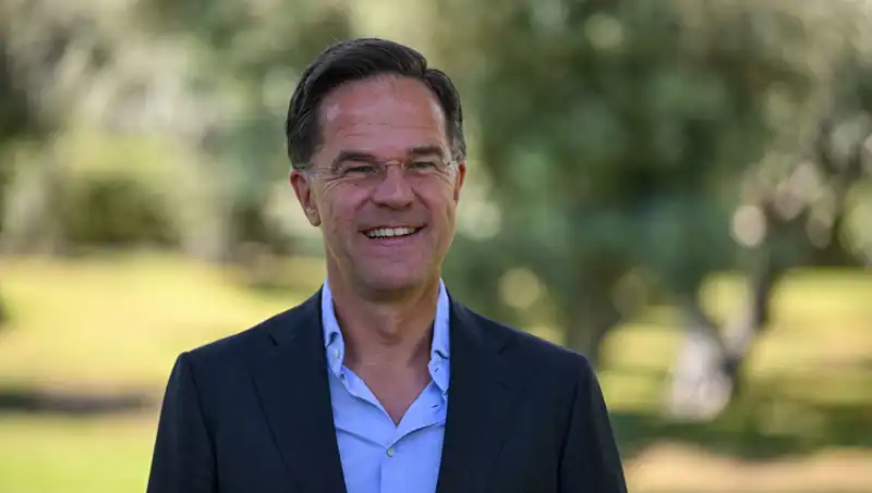 Rutte’nin Eurofighter Açıklaması: Müttefiklere Kısıtlama Getirmemeye Çağrı