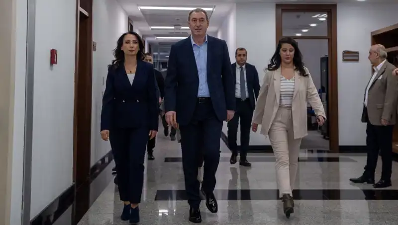 DEM Parti Heyeti, Siyasi Parti Turu Kapsamında Bugün İki Önemli Görüşme Gerçekleştiriyor