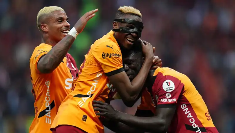 Lemina: Osimhen'in Tercihine Saygı Duymak Zorundayız
