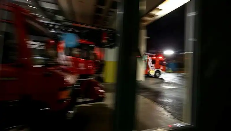 Konya'da Yangın Paniği: İş Yerinde 4 Kişi Dumandan Etkilendi